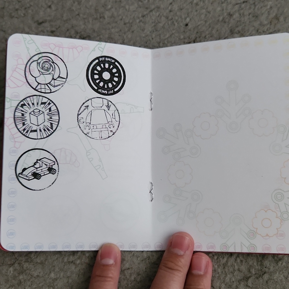Lego Passport with MANY 29 Stamps - Picture 5 of 5